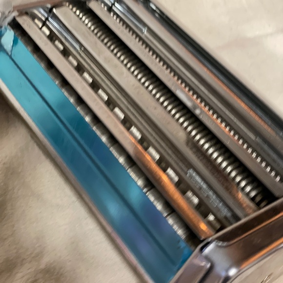 Homemade Pasta Maker - Picture 3 of 9